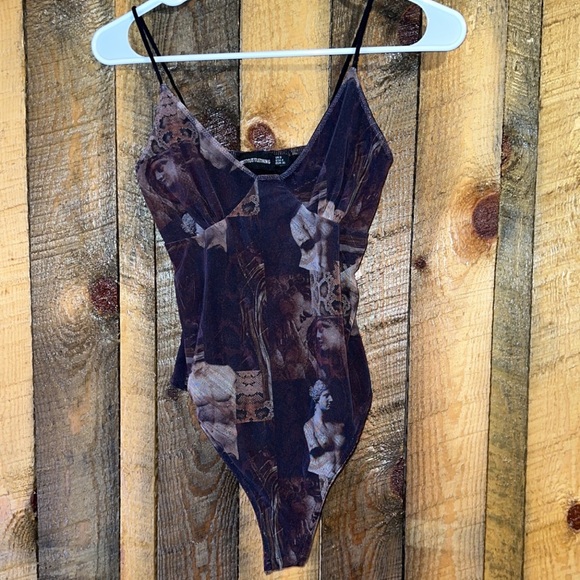 PrettyLittleThing Tops - Beautiful unique bodysuit